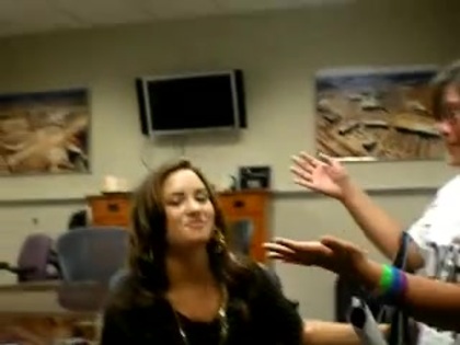 DEMI LOVATO VIP MEETING AT 8-1-10 3464