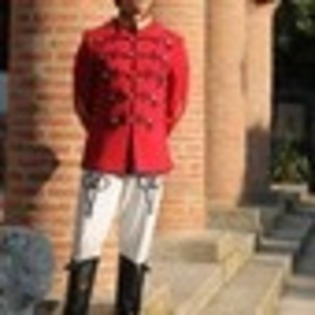 aniela-480506l-thumbnail_gallery - Aniela