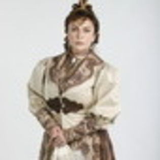 aniela-476828l-thumbnail_gallery - Aniela