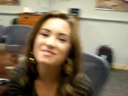 DEMI LOVATO VIP MEETING AT 8-1-10 5570