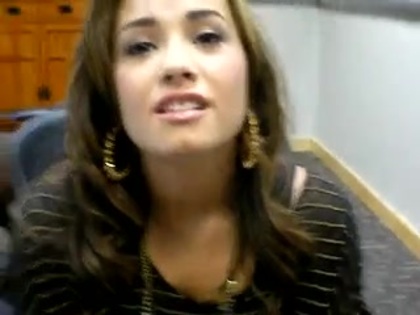 DEMI LOVATO VIP MEETING AT 8-1-10 5123