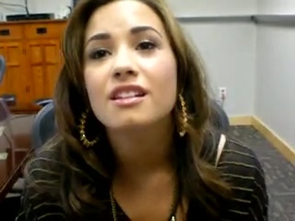 DEMI LOVATO VIP MEETING AT 8-1-10 5201
