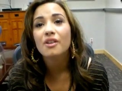 DEMI LOVATO VIP MEETING AT 8-1-10 5213