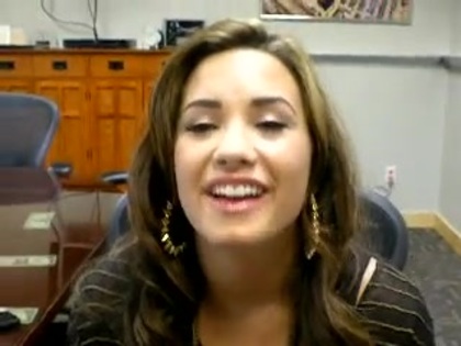 DEMI LOVATO VIP MEETING AT 8-1-10 5341