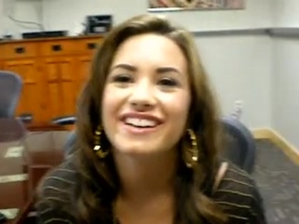 DEMI LOVATO VIP MEETING AT 8-1-10 5471