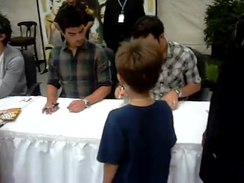 Meeting the Jonas Brothers and Demi Lovato at Walmart 0047