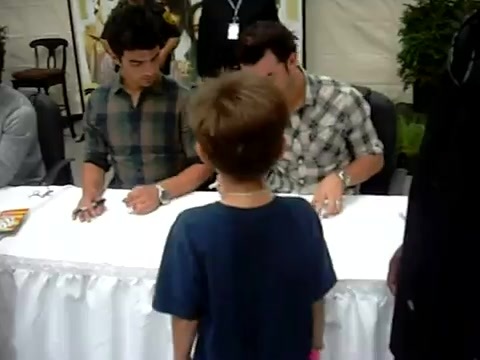 Meeting the Jonas Brothers and Demi Lovato at Walmart 0065