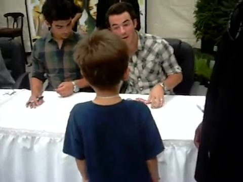 Meeting the Jonas Brothers and Demi Lovato at Walmart 0094