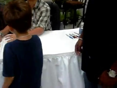 Meeting the Jonas Brothers and Demi Lovato at Walmart 0158