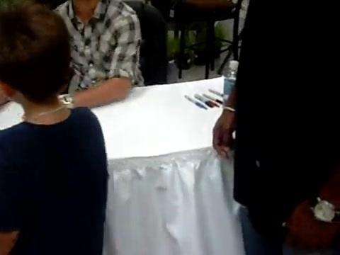 Meeting the Jonas Brothers and Demi Lovato at Walmart 0163