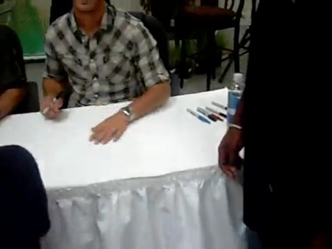 Meeting the Jonas Brothers and Demi Lovato at Walmart 0177