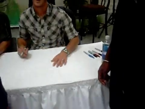 Meeting the Jonas Brothers and Demi Lovato at Walmart 0184
