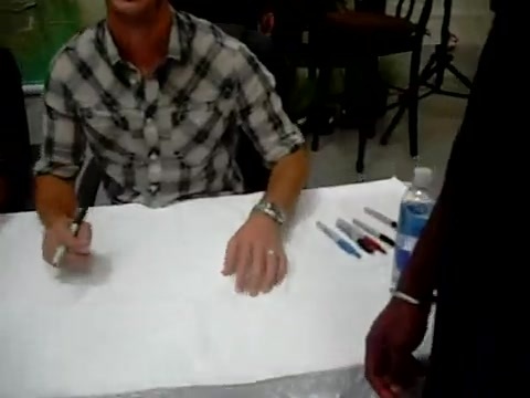 Meeting the Jonas Brothers and Demi Lovato at Walmart 0201