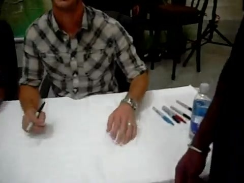 Meeting the Jonas Brothers and Demi Lovato at Walmart 0204