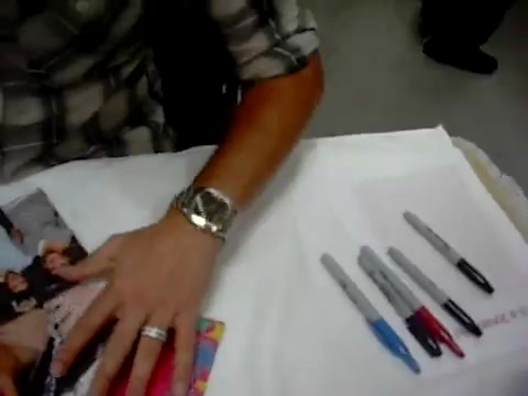 Meeting the Jonas Brothers and Demi Lovato at Walmart 0314