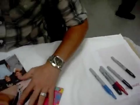 Meeting the Jonas Brothers and Demi Lovato at Walmart 0317