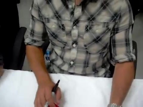 Meeting the Jonas Brothers and Demi Lovato at Walmart 0597