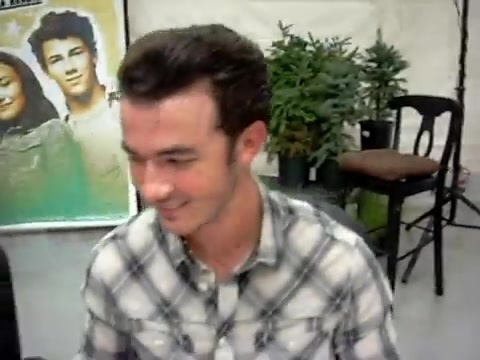 Meeting the Jonas Brothers and Demi Lovato at Walmart 0644