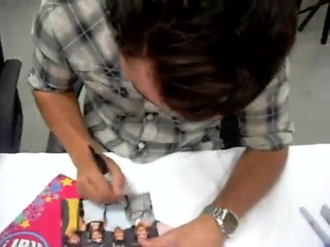 Meeting the Jonas Brothers and Demi Lovato at Walmart 0397
