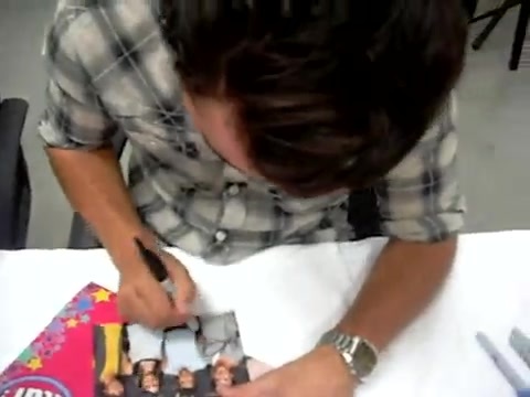 Meeting the Jonas Brothers and Demi Lovato at Walmart 0399