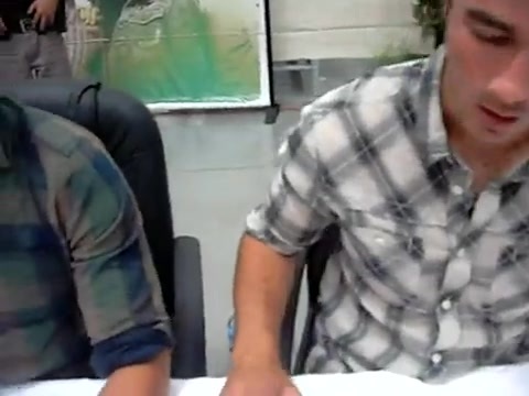 Meeting the Jonas Brothers and Demi Lovato at Walmart 0708