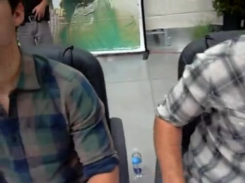 Meeting the Jonas Brothers and Demi Lovato at Walmart 0739 - Demilush - Meeting the Jonas Brothers and Demi Lovato at Walmart Part oo2