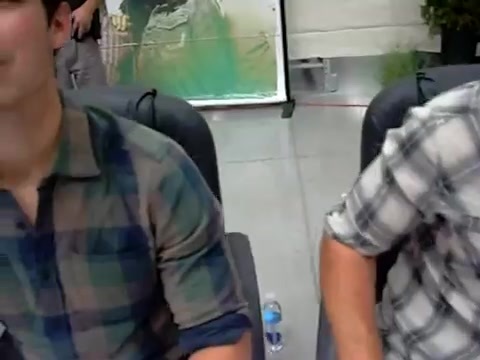 Meeting the Jonas Brothers and Demi Lovato at Walmart 0746