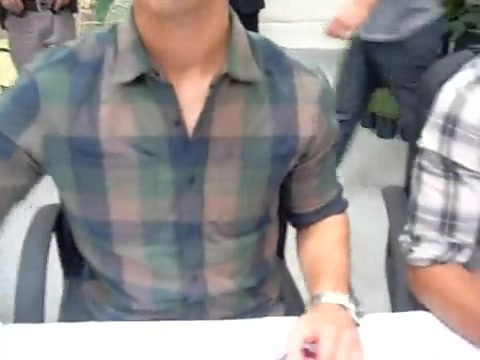 Meeting the Jonas Brothers and Demi Lovato at Walmart 1144 - Demilush - Meeting the Jonas Brothers and Demi Lovato at Walmart Part oo3