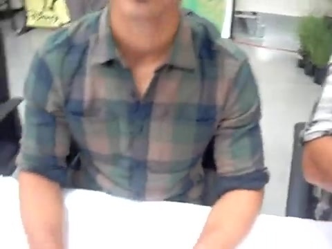 Meeting the Jonas Brothers and Demi Lovato at Walmart 0844