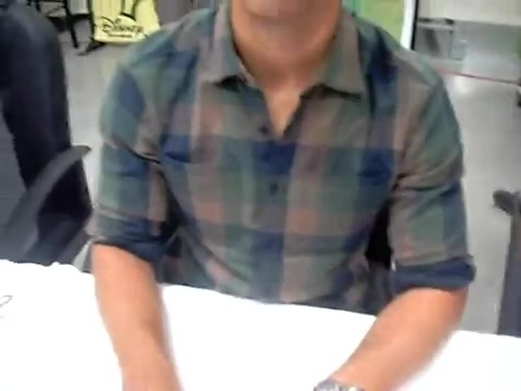 Meeting the Jonas Brothers and Demi Lovato at Walmart 0872