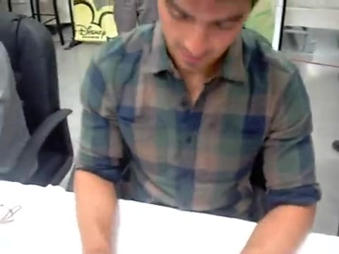 Meeting the Jonas Brothers and Demi Lovato at Walmart 0887