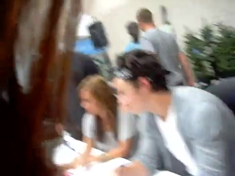 Meeting the Jonas Brothers and Demi Lovato at Walmart 1295