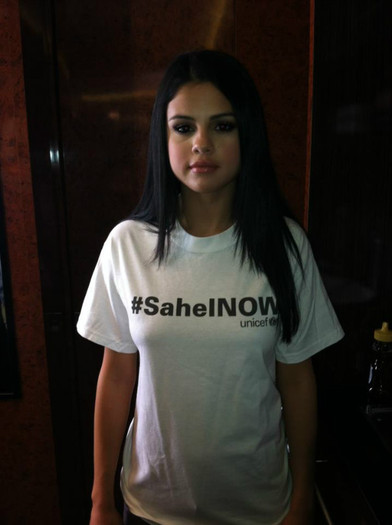 554466_10150703091150975_7961985974_9538077_1746901961_n - Selena Gomez 5