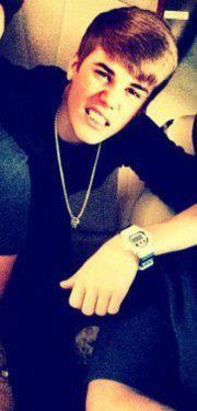416849_269665003108803_100001959175918_621935_1967658912_n - Justin Bieber 5