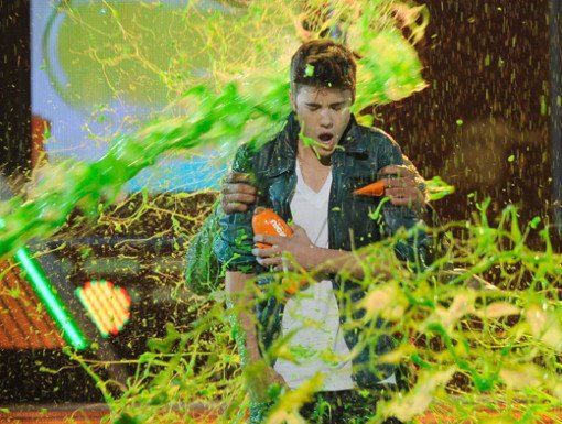 537846_353576121344798_148246301877782_864556_77477499_n - Justin Bieber 5