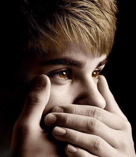 545101_353402634695480_148246301877782_864226_918859802_n - Justin Bieber 5