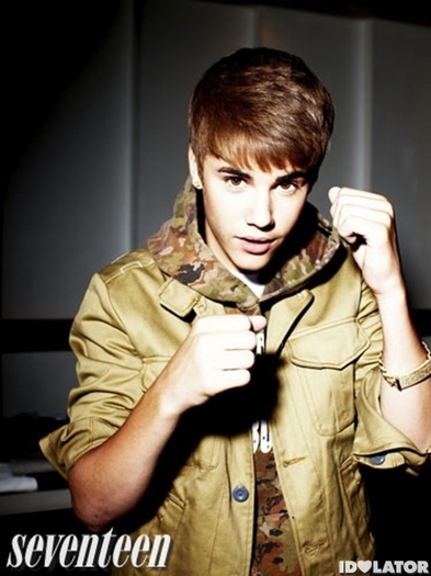 justin-bieber-seventeen-2012-435x580 - Justin Bieber 5