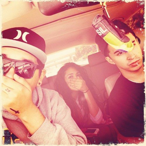 248055_265023096937863_713756870_n