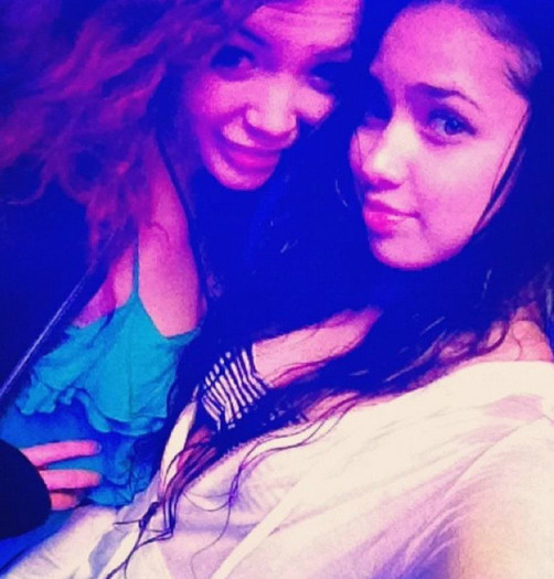 392403_164899720305142_100003553463971_216117_53599881_n