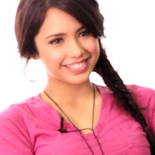 523493_263539663752873_325887706_n