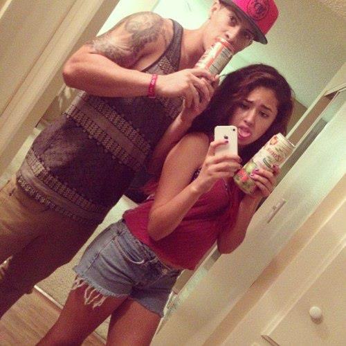 525144_262874683819371_1665237226_n