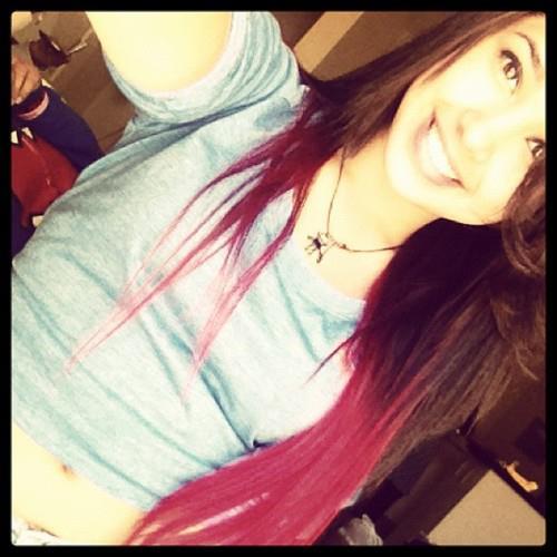 536714_256098624496977_1381233282_n