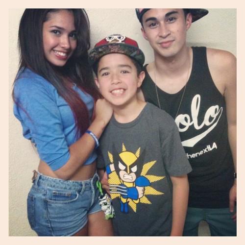 547575_255416294565210_155892724517568_499287_1847306853_n