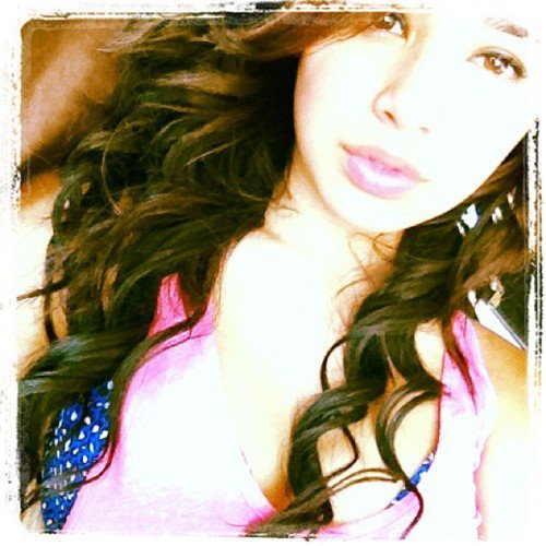 562631_254939094612930_811029843_n