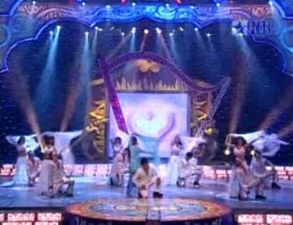 00_00_05 - B-Alekh   Sadhna - Star Parivaar Awards Performance - YouTube-B