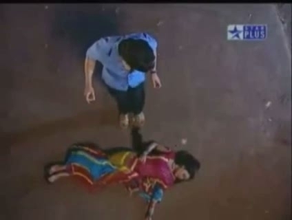 00_01_22 - B-Alekh Rajvansh   Sadhna Rajvansh - Meri Duniya Mein Aake - YouTube-B