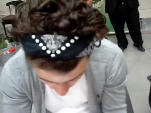 Meeting the Jonas Brothers and Demi Lovato at Walmart 1589 - Demilush - Meeting the Jonas Brothers and Demi Lovato at Walmart Part oo4