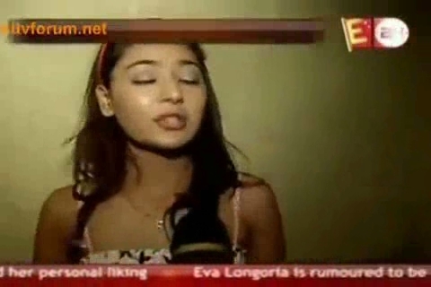 00_00_49 - sara khan11