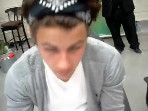 Meeting the Jonas Brothers and Demi Lovato at Walmart 1638