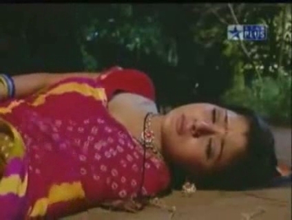 00_00_24 - sara khan11